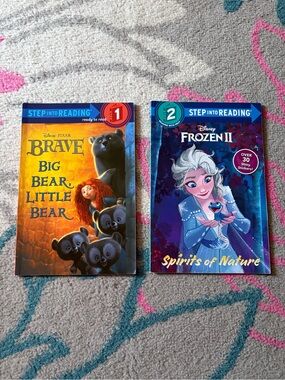 Disney Step into Reading Brave Big Bear Little Bear & Frozen II Book Set